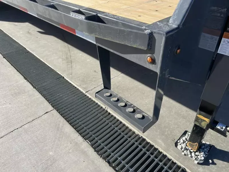 new Equipment / Flatbed Trailers Lamar Trailers  for sale, in Carlisle, PA Thumbnail 17