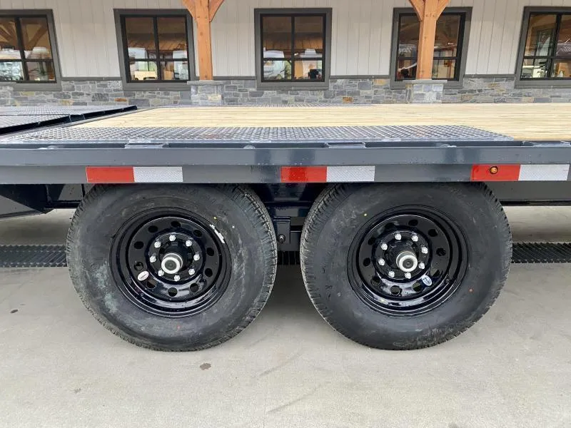 new Equipment / Flatbed Trailers Lamar Trailers  for sale, in Evans City, PA Thumbnail 28
