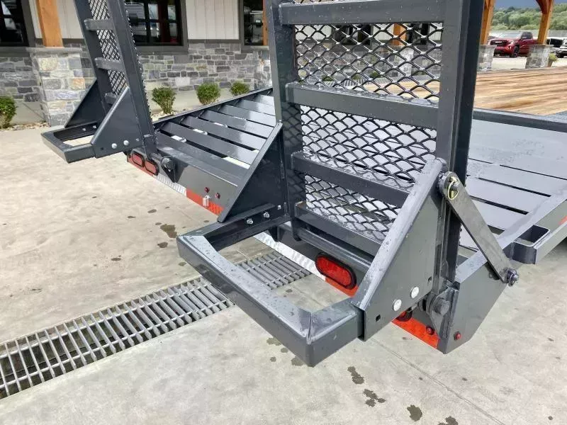 new Equipment / Flatbed Trailers Lamar Trailers  for sale, in Evans City, PA Thumbnail 21