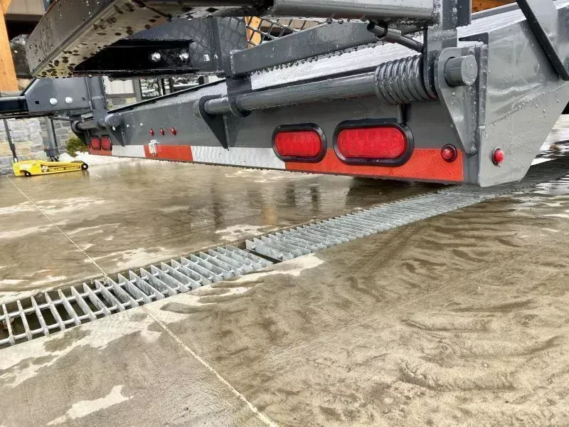 new Equipment / Flatbed Trailers Lamar Trailers  for sale, in Carlisle, PA Thumbnail 18