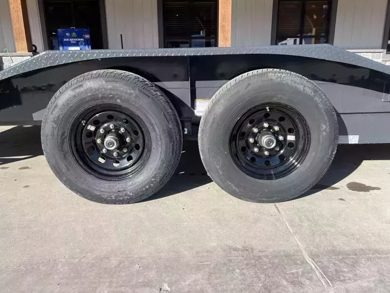 new Car Haulers / Racing Trailers Lamar Trailers  for sale, in Carlisle, PA Thumbnail 25