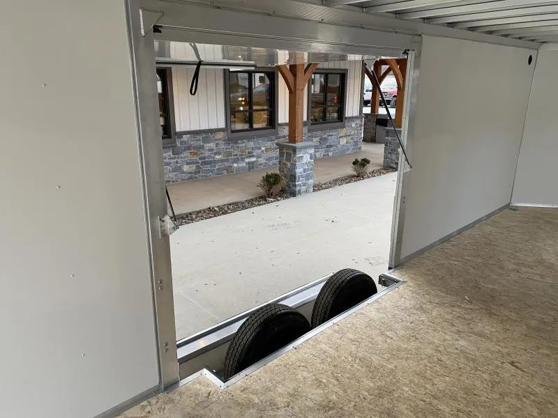 new Cargo (Enclosed) Trailers E-Z Hauler  for sale, in Irwin, PA Thumbnail 31