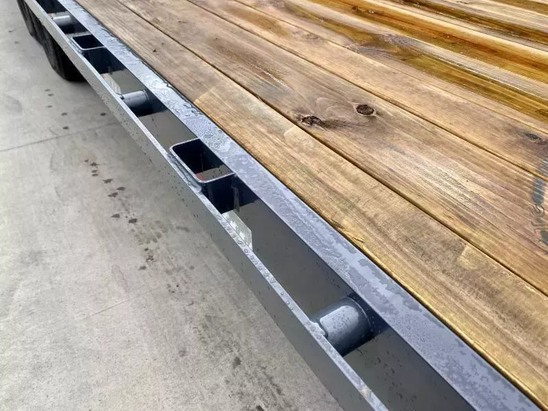 new Equipment / Flatbed Trailers Lamar Trailers  for sale, in Irwin, PA Thumbnail 14