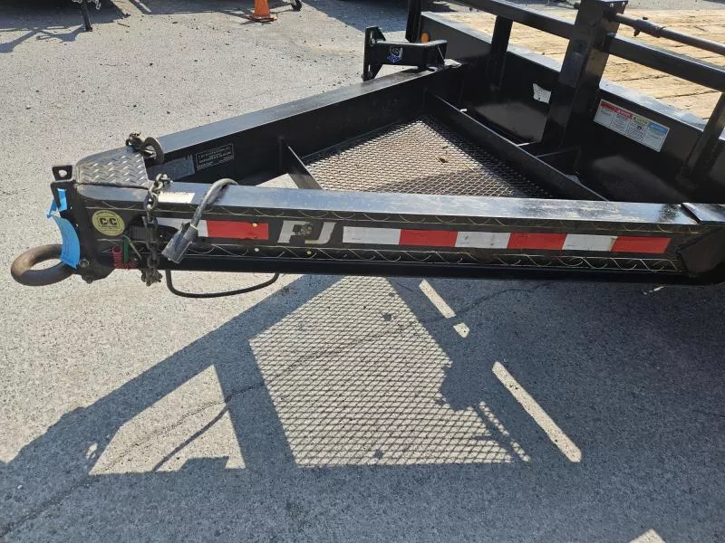 used Equipment / Flatbed Trailers PJ Trailers  for sale, in Carlisle, PA Thumbnail 10