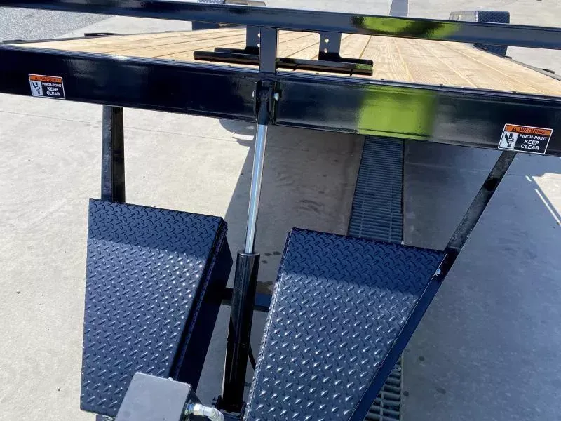 new Car Haulers / Racing Trailers H and H Trailer  for sale, in Carlisle, PA Thumbnail 8