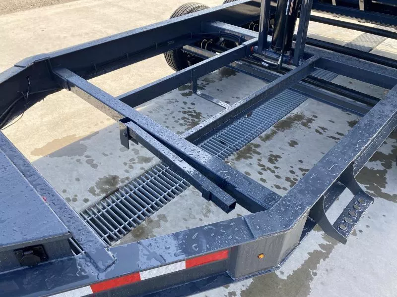 new Dump Trailers Lamar Trailers for sale, in Evans City, PA Thumbnail 10