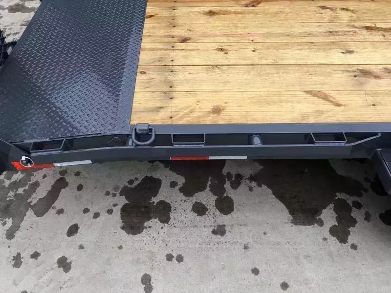 new Equipment / Flatbed Trailers Lamar Trailers  for sale, in Irwin, PA Thumbnail 13