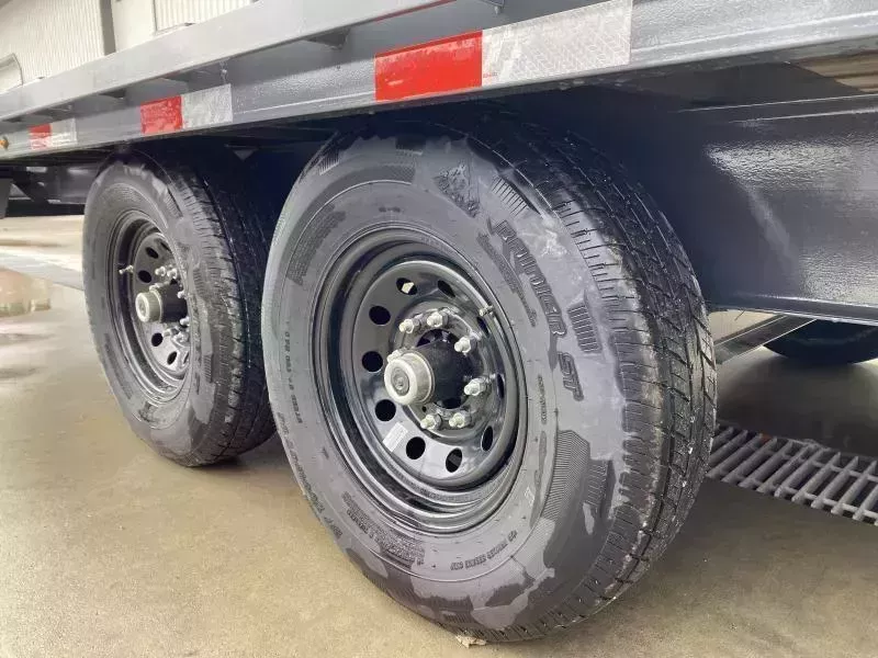 new Equipment / Flatbed Trailers Lamar Trailers  for sale, in Evans City, PA Thumbnail 24