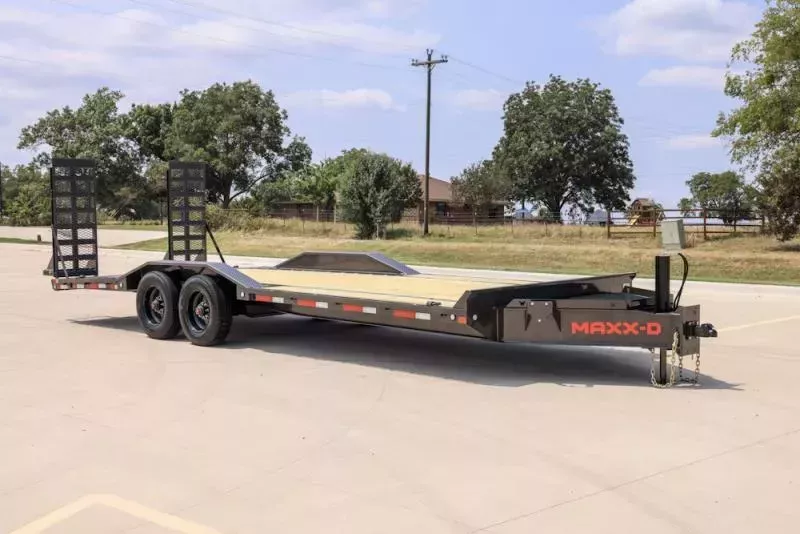 2026 MAXXD 102x24' H9X Super Duty Equipment Trailer 22000# GVW * 10000# DEXTER TORSION SUPER SINGLE AXLES * 102" DECK/DRIVE OVER FENDERS * FULL WIDTH RAMPS * 12" O.C. I-BEAM C/M & ENGINEERED FRAME * 235/17.5" 18-PLY TIRES * OVERSIZE TOOLBOX * 5' DOVE