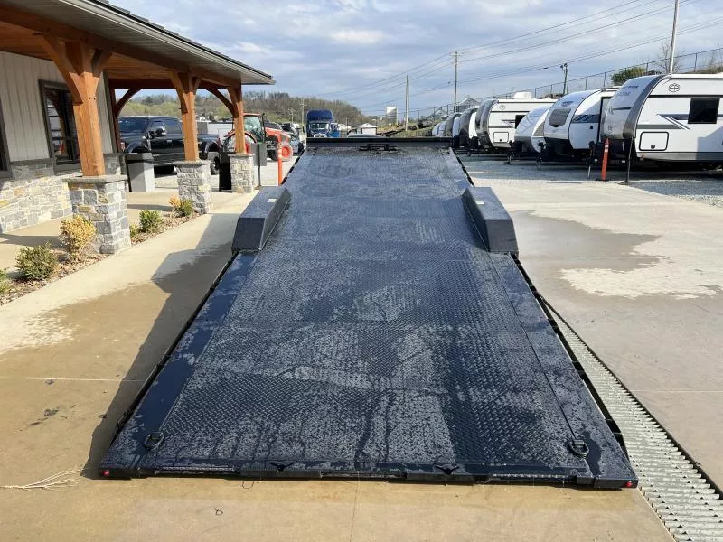 new Car Haulers / Racing Trailers H and H Trailer  for sale, in Carlisle, PA Thumbnail 6