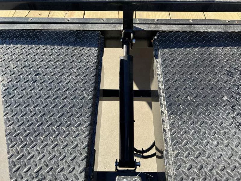 new Car Haulers / Racing Trailers H and H Trailer  for sale, in Irwin, PA Thumbnail 23