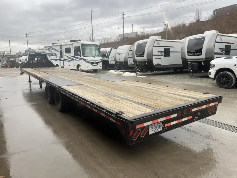 used Equipment / Flatbed Trailers Iron Bull  for sale, in Evans City, PA Thumbnail 5