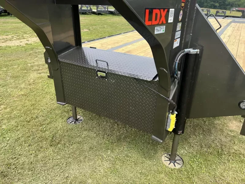 new Equipment / Flatbed Trailers MAXX-D  for sale, in Evans City, PA Thumbnail 10