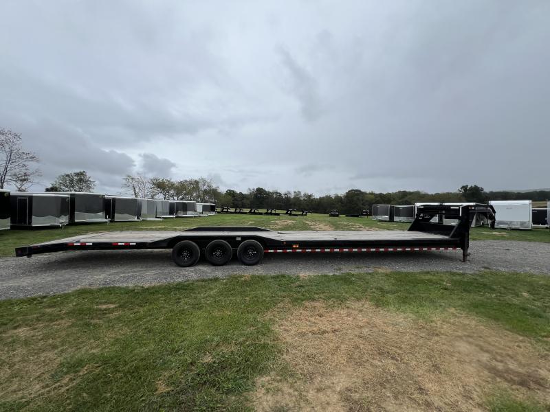 used Car Haulers / Racing Trailers Iron Bull  for sale, in Evans City, PA Thumbnail 2
