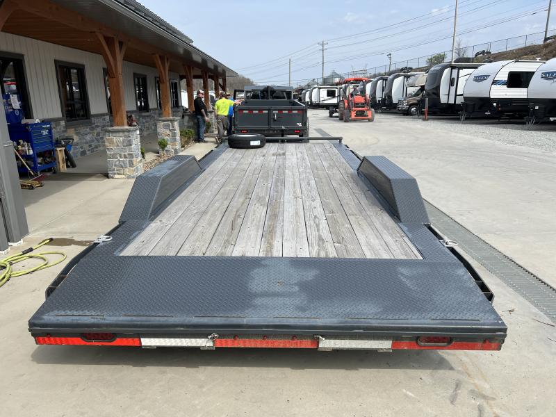 used Car Haulers / Racing Trailers Lamar Trailers  for sale, in Irwin, PA Thumbnail 5