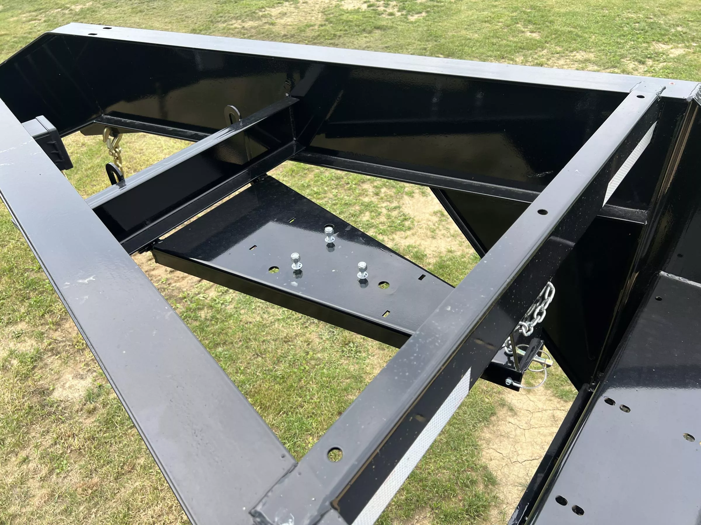 new Equipment / Flatbed Trailers MAXX-D  for sale, in Evans City, PA Thumbnail 21