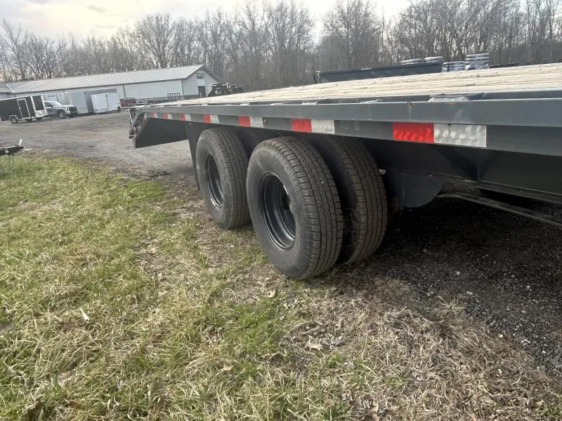 used Equipment / Flatbed Trailers Lamar Trailers  for sale, in West Middlesex, PA Thumbnail 6