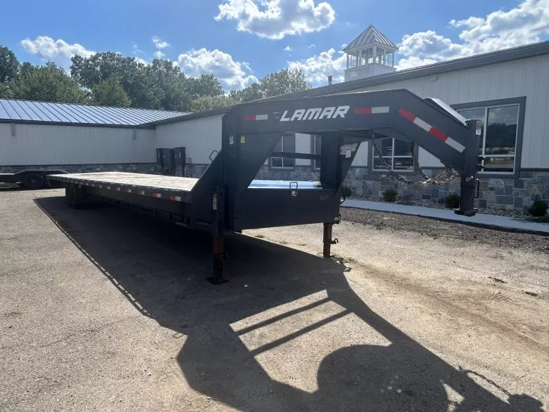 2022 LAMAR 102x40' Gooseneck Deckover Trailer 12000# GVW * 12" I BEAM * 8' SLIDE OUT RAMPS * FRONT TOOLBOX * DUAL JACKS * RUBRAIL/STAKE POCKETS/PIPE SPOOLS * CHARCOAL