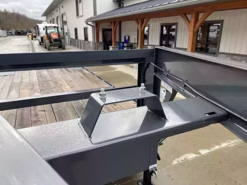new Equipment / Flatbed Trailers Lamar Trailers  for sale, in Irwin, PA Thumbnail 21