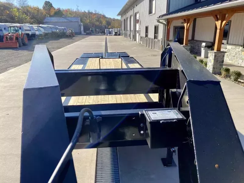 new Equipment / Flatbed Trailers Sure-Trac  for sale, in Carlisle, PA Thumbnail 11