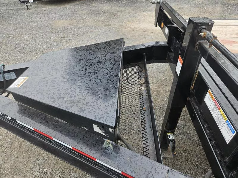 used Equipment / Flatbed Trailers PJ Trailers  for sale, in Carlisle, PA Thumbnail 13