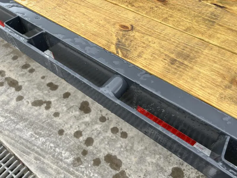 new Equipment / Flatbed Trailers Lamar Trailers  for sale, in Irwin, PA Thumbnail 17