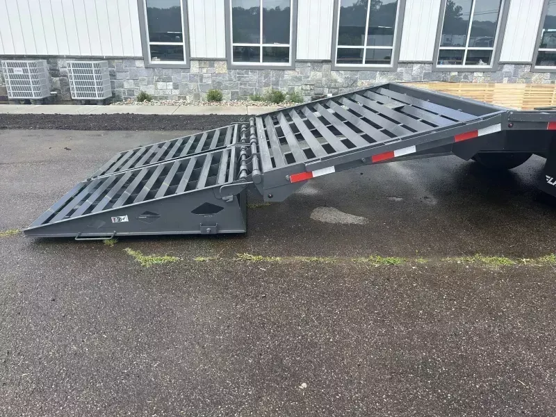 new Equipment / Flatbed Trailers Lamar Trailers  for sale, in Carlisle, PA Thumbnail 12