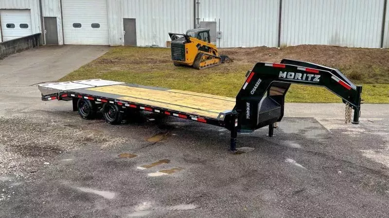 2026 Moritz 102x25' Gooseneck Deckover Trailer 25900# GVW * 12000# DEXTER AXLES * ALUMINUM ULTIMATE RAMPS * EOH BRAKES * HDSS SUSPENSION * URETHANE PAINT * CAMBERED BEAMS * 16"/26# PIERCED I-BEAM FRAME * ENGINEERED NECK * OVERSIZE TOOLBOX W/ CHAIN RACK