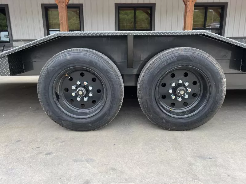new Equipment / Flatbed Trailers MAXX-D  for sale, in Irwin, PA Thumbnail 29