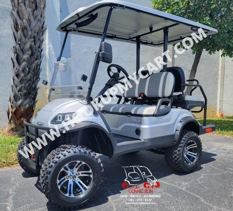2023 ICON i20 Forest Green Golf Cart w/Bag Attachments Custom Golf