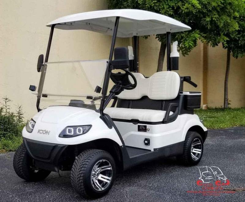 21 Icon I Electric Golf Cart With Bag Attachments Custom Golf Carts And Golf Cart Custom Builds In West Palm Beach Fl Electric Golf Carts And Street Legal Carts