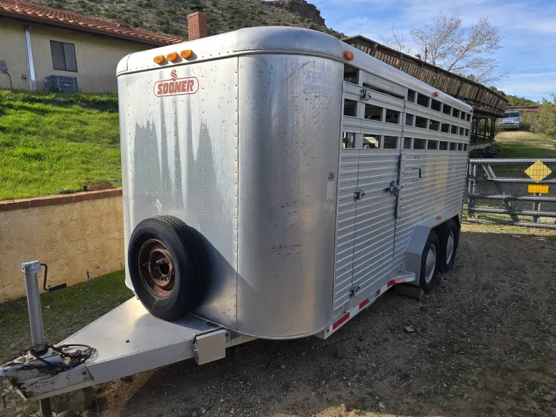 1995 Livestock Horse & Livestock