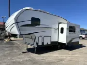 used Fifth Wheel Trailers Keystone RV  for sale, in St George, UT Thumbnail 3