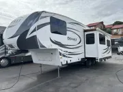 used Fifth Wheel Trailers Dutchmen RV  for sale, in Saint George, UT Thumbnail 2