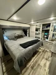 used Fifth Wheel Trailers Keystone RV Montana High Country for sale, in Harrisville, NH Thumbnail 2