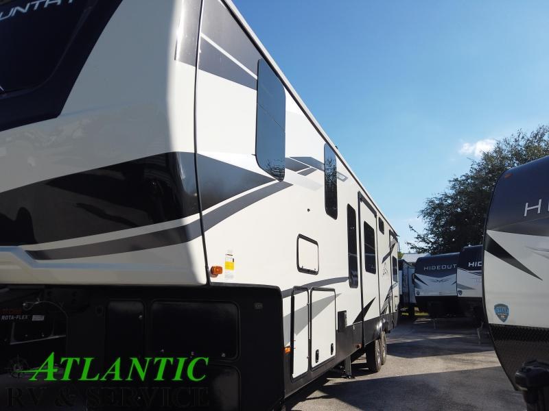 2022 Heartland Recreational Vehicles 3895FK 2022 Heartland Recreational Vehicles 3895FK