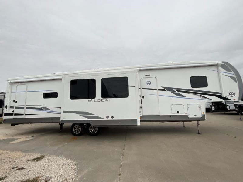 new Fifth Wheel Trailers Forest River Wildcat for sale, in Rockport, TX Thumbnail 3