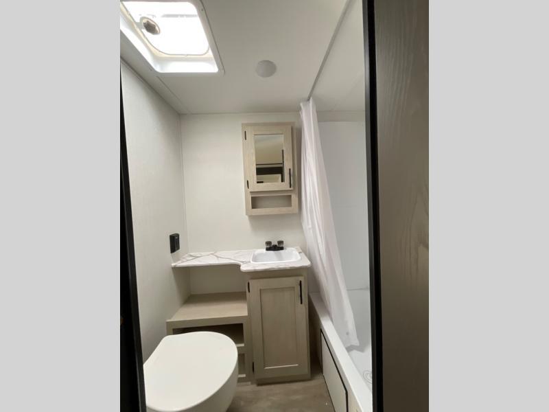 new Travel Trailers Shasta Shasta for sale, in Rockport, TX Thumbnail 10