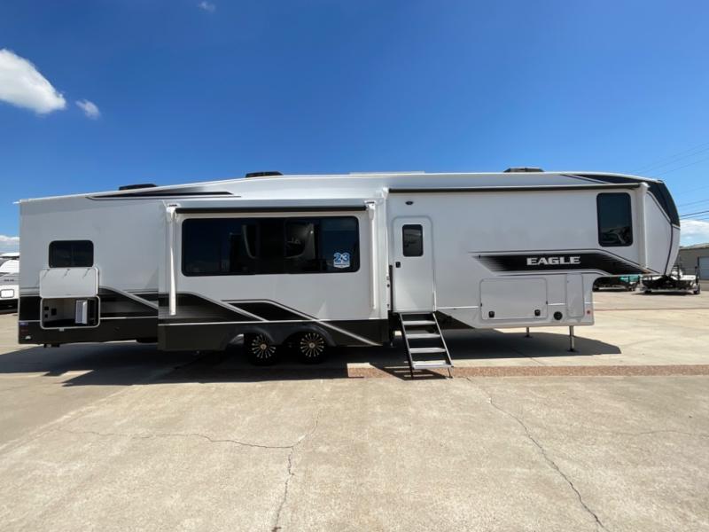 new Fifth Wheel Trailers Jayco Eagle for sale, in Rockport, TX image-0