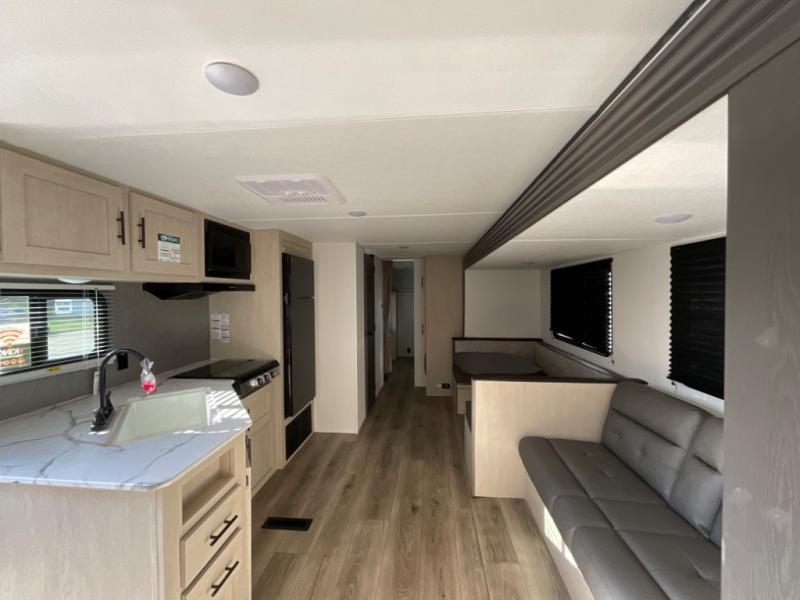 new Travel Trailers Shasta Shasta for sale, in Rockport, TX Thumbnail 6