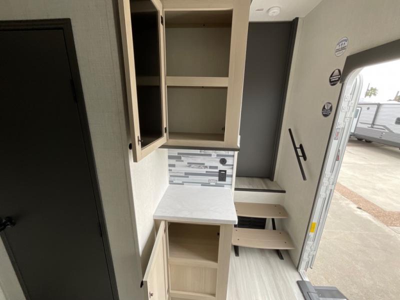 new Fifth Wheel Trailers Forest River Wildcat for sale, in Rockport, TX Thumbnail 27
