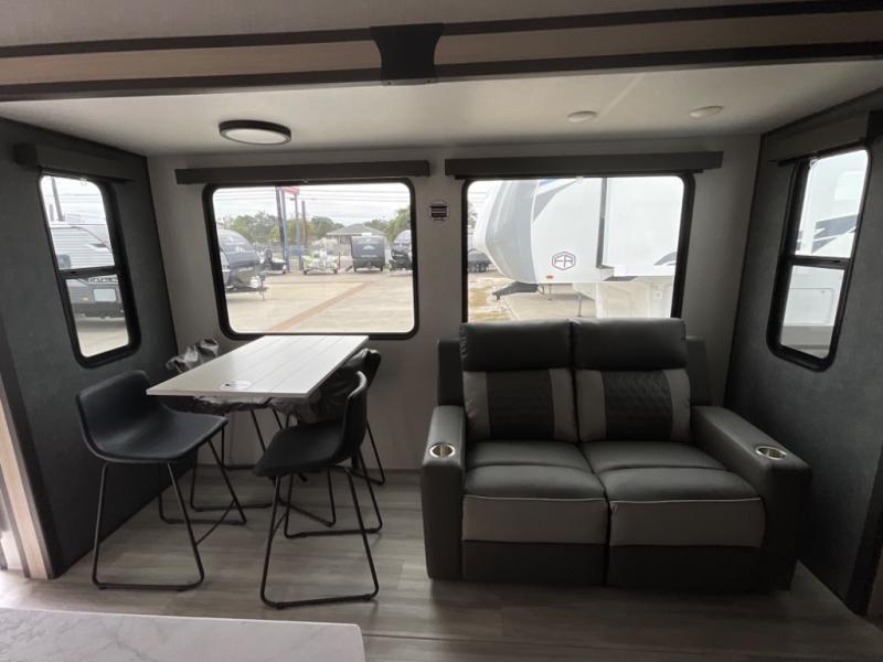 new Fifth Wheel Trailers Forest River Wildcat for sale, in Rockport, TX Thumbnail 14