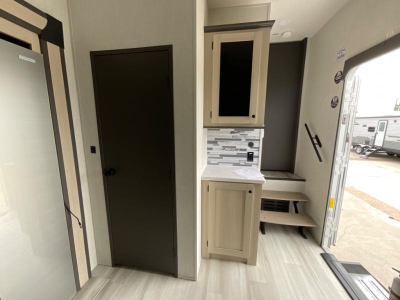 new Fifth Wheel Trailers Forest River Wildcat for sale, in Rockport, TX Thumbnail 25