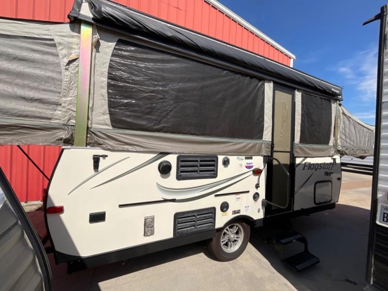 used Travel Trailers Forest River Flagstaff High Wall for sale, in Rockport, TX Thumbnail 5