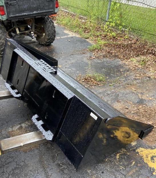 72" Low Profile Skid Steer bucket 72" Low Profile Skid Steer bucket