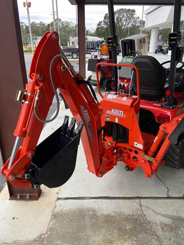 Kioti CS2510 Sub Compact Tractor w/ Front End Loader & Backhoe JBT