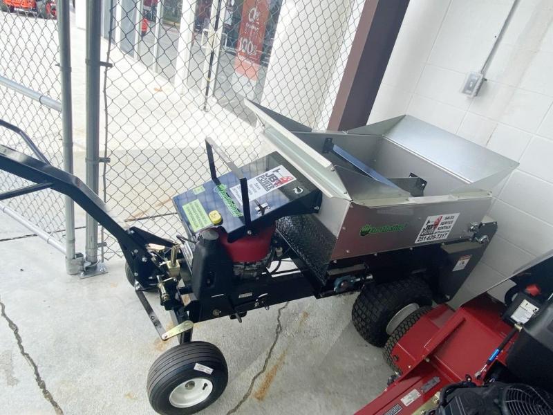 Earth & Turf Top Dresser JBT Power Mowers, Power Tools, Kioti