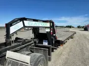 2018 35+5 Gooseneck Flatbed Trailer