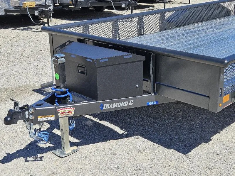 used Other Trailers Diamond C Trailers  for sale, in Broken Arrow, OK Thumbnail 2
