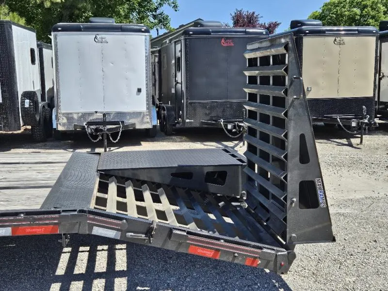 used Equipment / Flatbed Trailers Diamond C Trailers  for sale, in Broken Arrow, OK Thumbnail 22